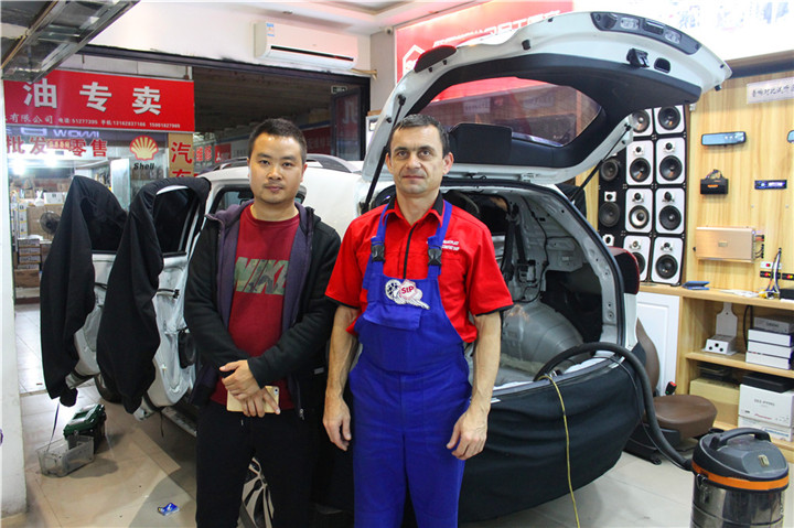 起亞智跑全車隔音，升級伊頓172.2套裝喇叭——上海音豪